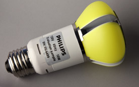 Eine preisgekrönte LED-Birne von Philips wird als Ablöse herkömmlicher Beleuchtungskörper ab 2012 positioniert.